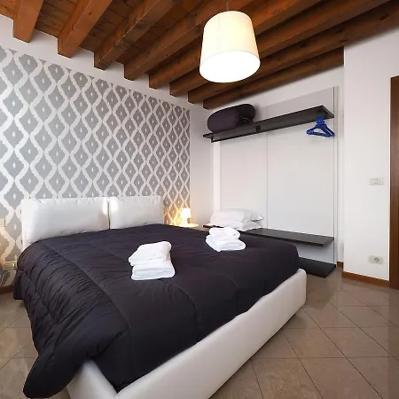 Cannaregio - Style Apartment *